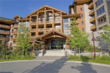 First Tracks Lodge